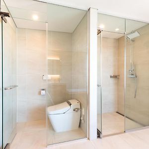 Premium King Room